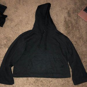 H&M black cropped hoodie size L